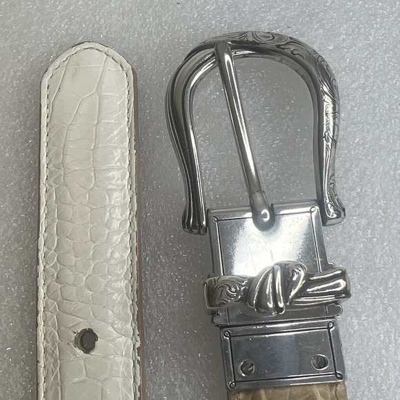 Brighton Leather Croc Embossed White/Beige Belt Ornate Silver Buckle Reversible main image 9